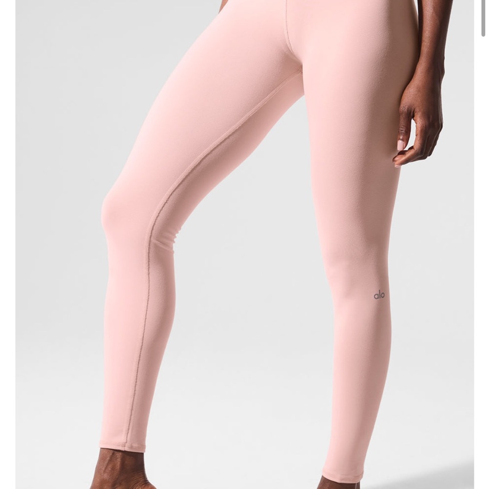 ALO Yoga Blush Leggings